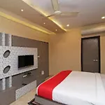 Hotel Raj Kamal Palace By Wb Inn