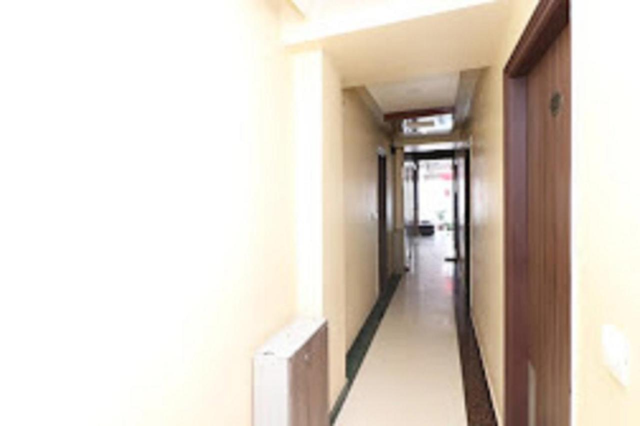 Hotel Raj Kamal Palace By Wb Varanasi